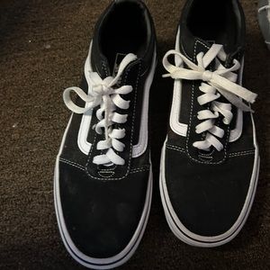 Vans low top